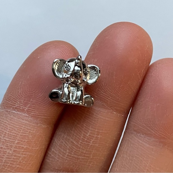 NWOT Elephant Charm Jewelry Silver 925 - Picture 3 of 9